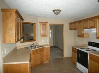 450 S Beechwood Ave, Republic, MO 65738