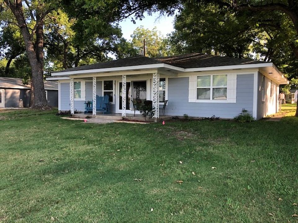 1st image of 424 Campa Pajama Ln