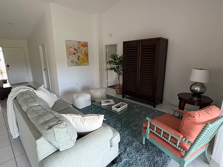 1352 Monarch Cir — Photo 6