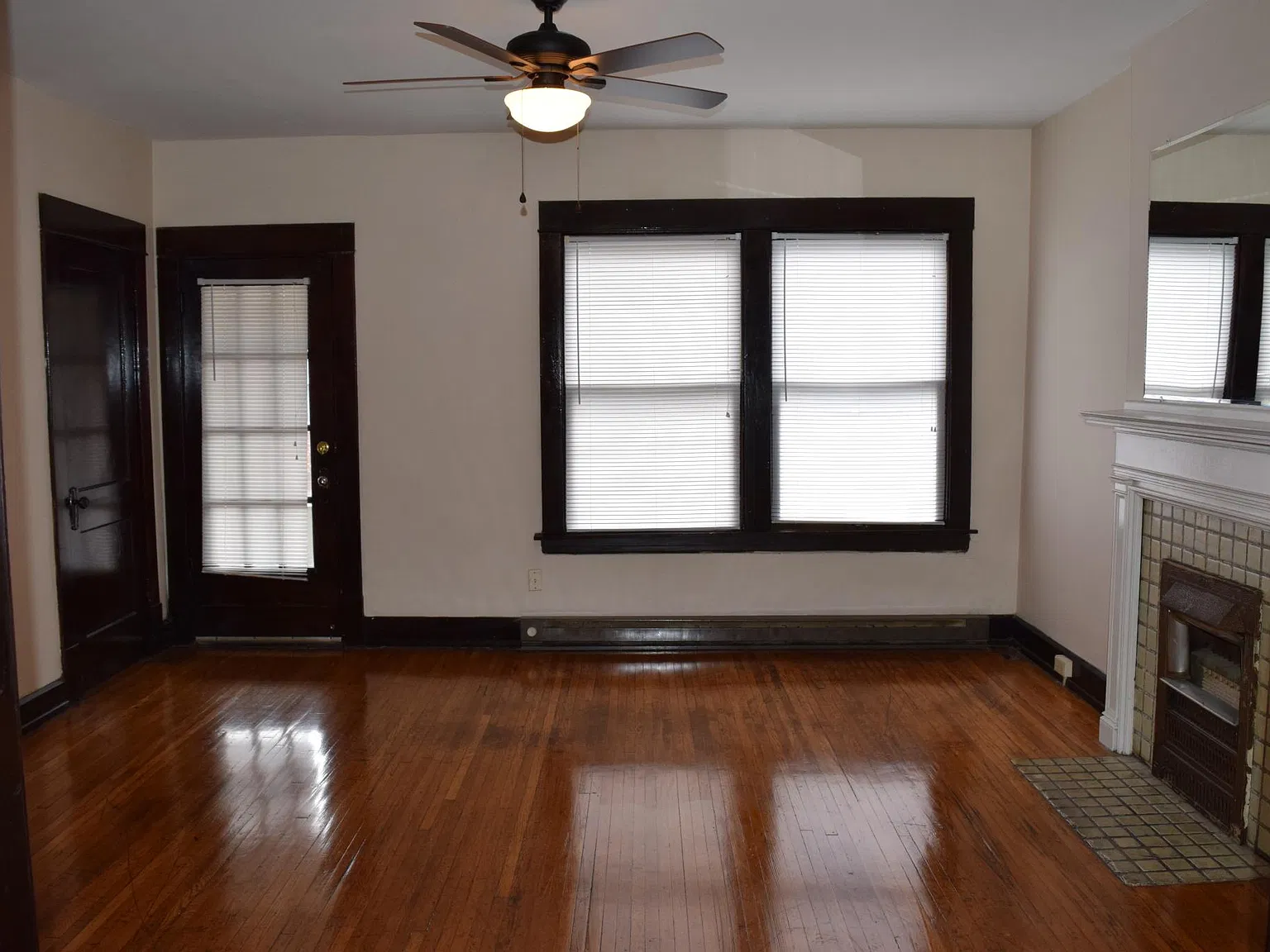 Studio, 550 sqft, $765 — Photo 2