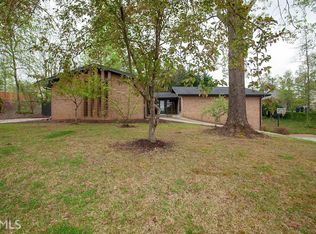 203 Hart Cir, Dallas, GA 30132