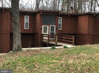 7221 Ridgeway Dr, Manassas, VA 20112