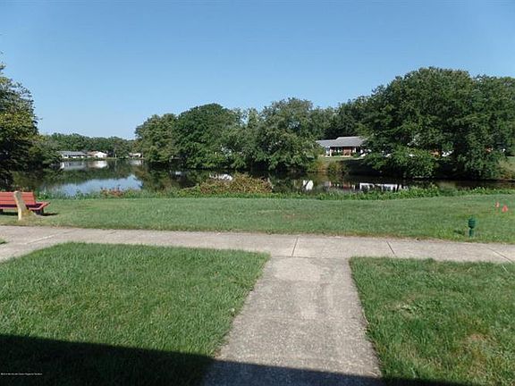 3rd image of 226A Buckingham Ct #100A