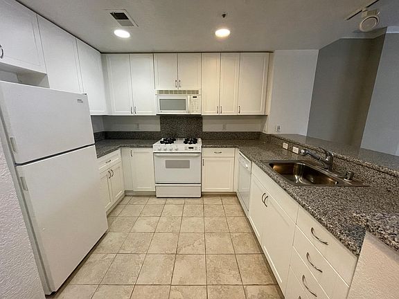 3rd image of 20488 Stevens Creek Blvd APT 1506