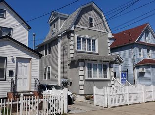 12126 133rd St, Jamaica, NY 11420