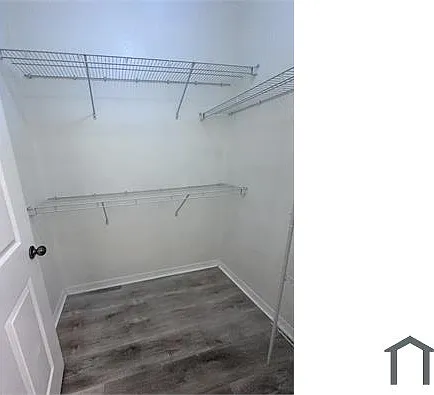 10101 Courtney Palms Blvd #101 — Photo 14