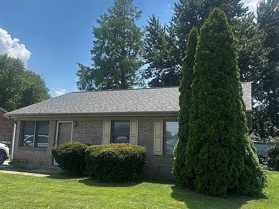 3rd image of 2436 Strickland Dr