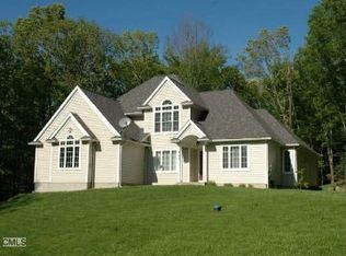 100 Walnut Tree Hill Rd, Sandy Hook, CT 06482