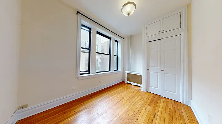 Rented by Bond New York | media 21