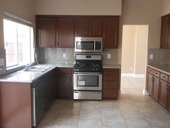 3rd image of 3316 John Townsend Pl