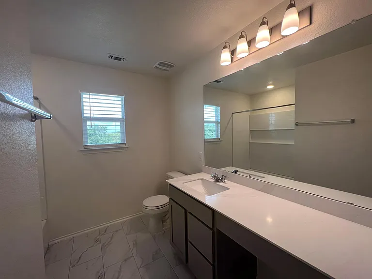 2016 Rhetts Pl — Photo 19