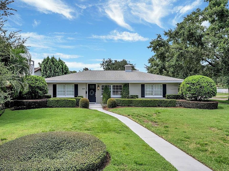 A beautifully renovated home in the most desirable historic neighborhood in Winter Park with precious cobble stone street out front.