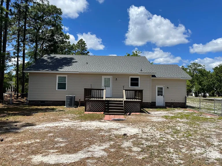 1136 Long Leaf Rd — Photo 33