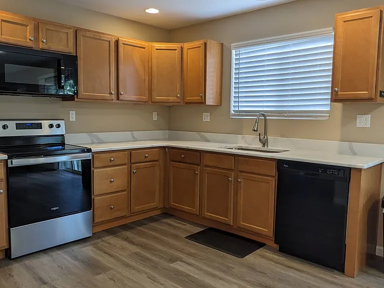 17624 Quarry Way — Photo 9
