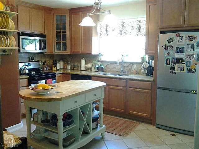 2nd image of 5112 Pickford Way