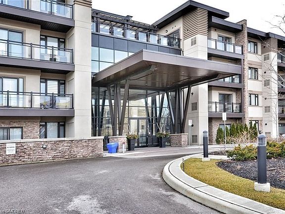 2nd image of 128 Garden Dr #221
