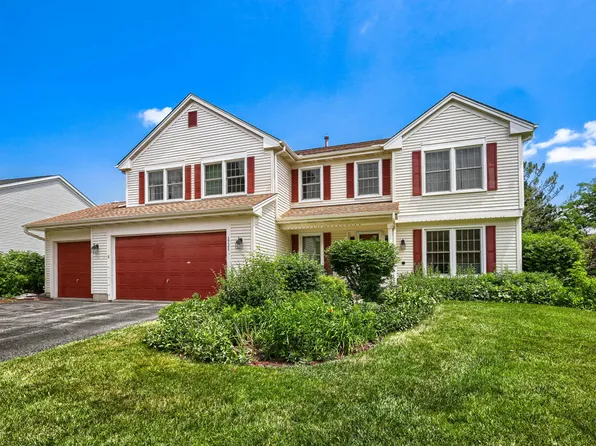 1721 Dorchester Ave, Algonquin, IL 60102