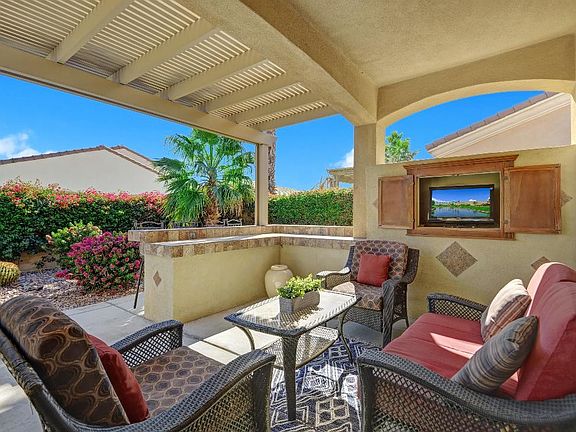 2nd image of 40568 Calle Galisteo