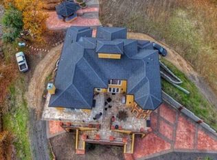 6055 Tamarack Ln, Central Pt, OR 97502