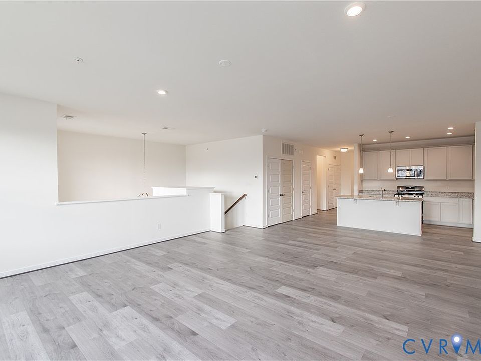 1st image of 5400 Raysdale Rd #201