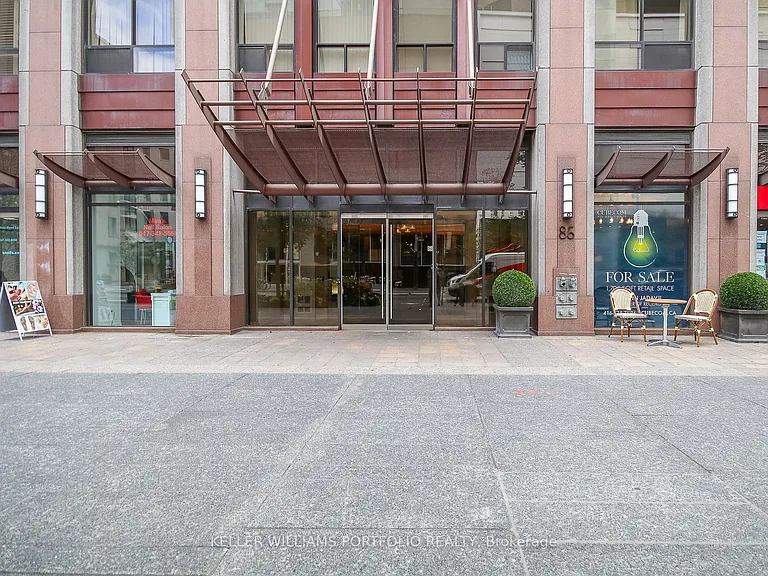 85 Bloor St E #1204 — Photo 20