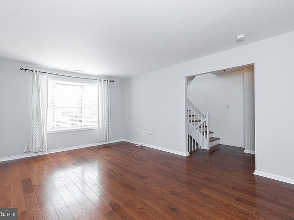 4th image of 103 Westminster Ln #41