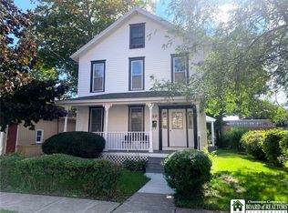 10 Barker St, Fredonia, NY 14063