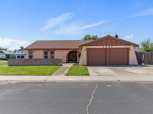 1444 Midland Ct, Manteca, CA 95336