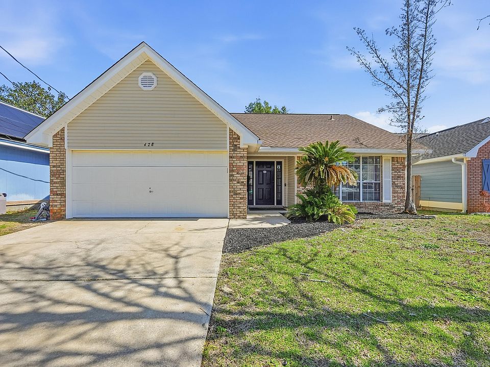 1st image of 428 Sandy Ridge Cir