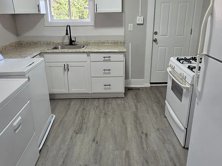 2859 W Lanvale St — Photo 3