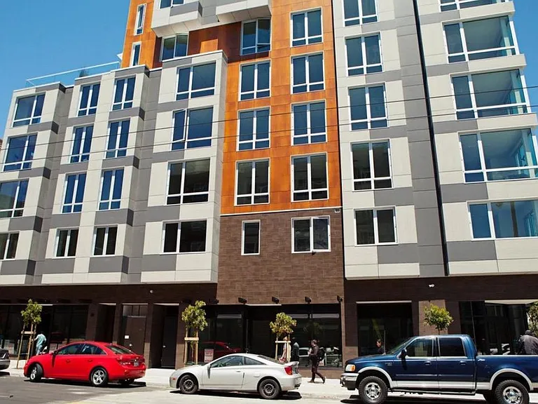 11 Franklin St #601 — Photo 3