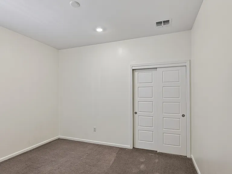 6845 E Camino Naife — Photo 20