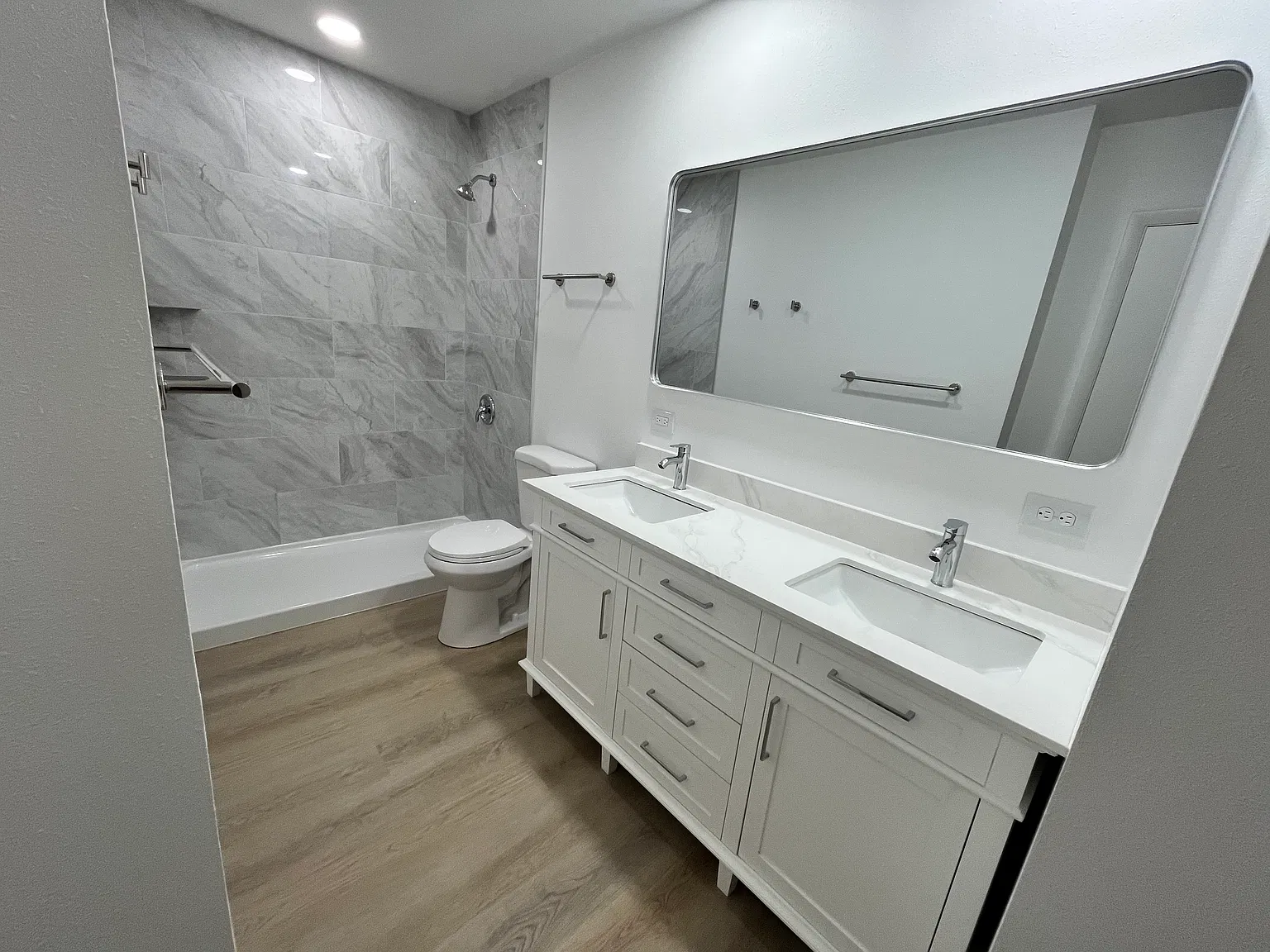 2 bed, 1052 sqft, $1,400 — Photo 4