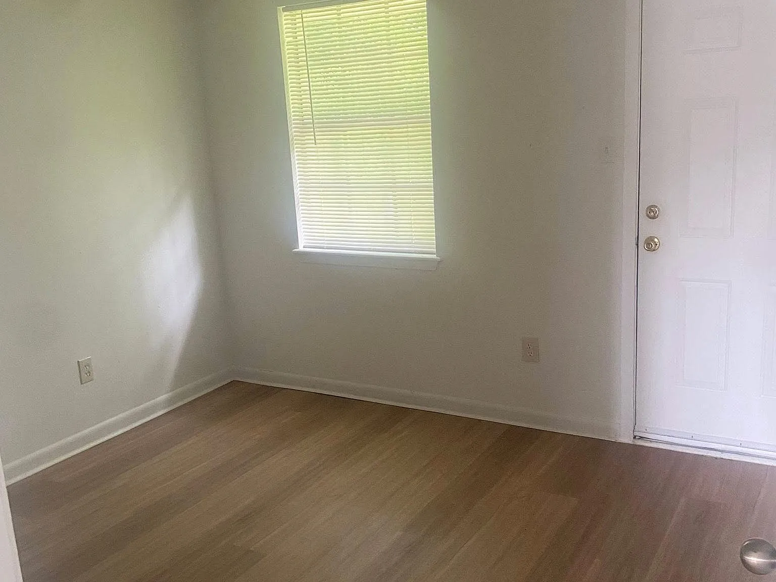 300 Rials Dr - A — Photo 4