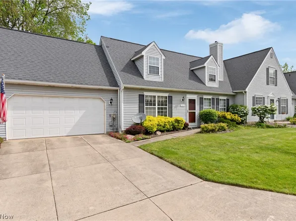3404 E Prescott Cir, Cuyahoga Falls, OH 44223