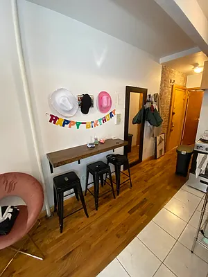 Rented by Best Apartments North Inc | media 38