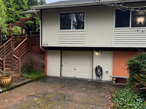 1316 Conger Ave NW, Olympia, WA 98502