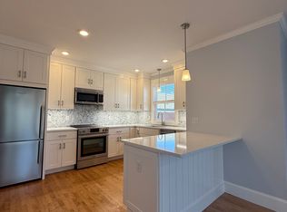 9 Dow St #4, Portland, ME 04102