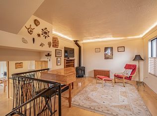 339 Ravenwood Pl, Ashland, OR 97520