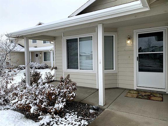3rd image of 9612 W Spencer Ct
