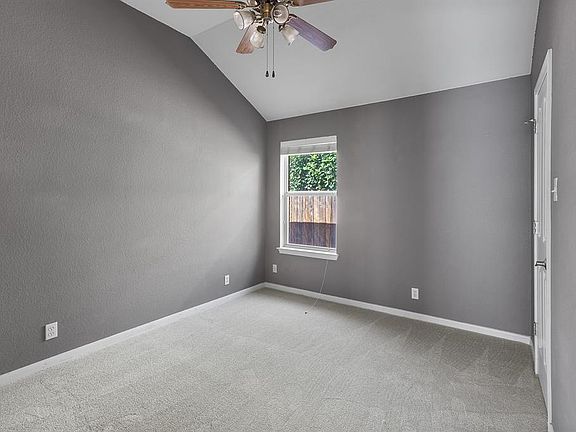 5th image of 1201 Springbrook Rd