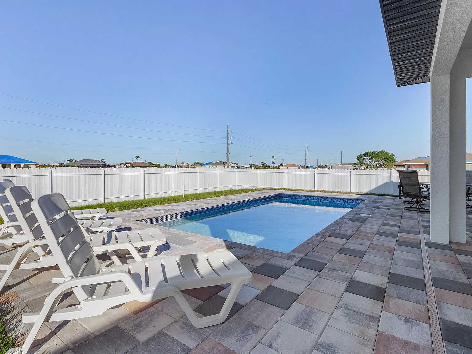 NW 23rd Ter, Cape Coral — Photo 1