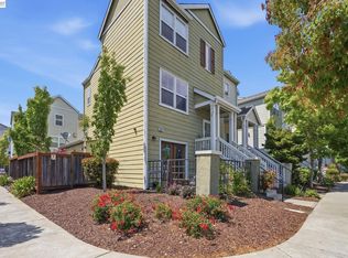 2824 Hilltop Mall Rd, Richmond, CA 94806