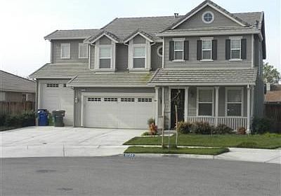 1st image of 2724 Canyon Falls Dr