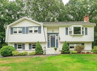 21 Heritage Rd, Billerica, MA 01821