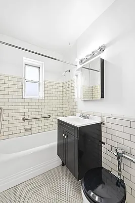 Sold by Argo Residential | media 13