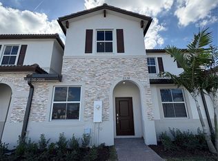 2558 SE 29th St #2558, Homestead, FL 33035