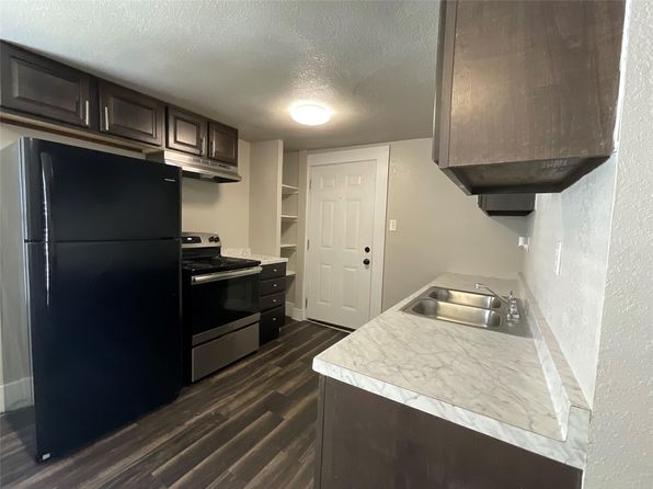 214 W Republic Ave APT 4