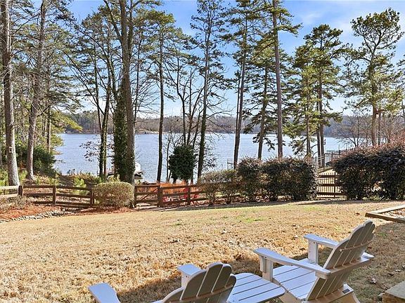 4th image of 5218 Shirley Rd