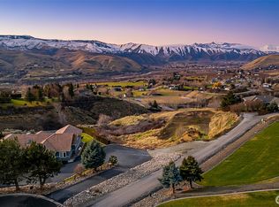 1395 Mountain Vista, Wenatchee, WA